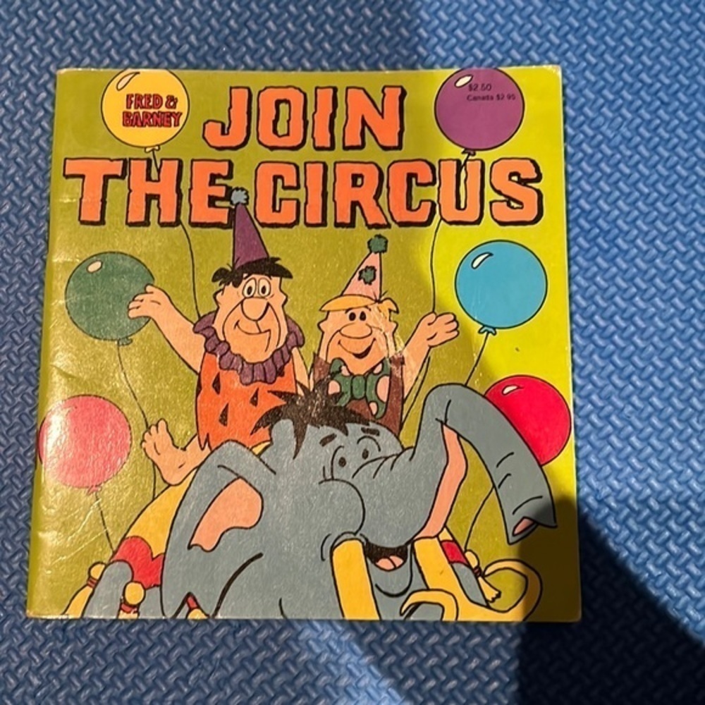 Vintage Kids book.  Fred and Barney Join the‎ circus.